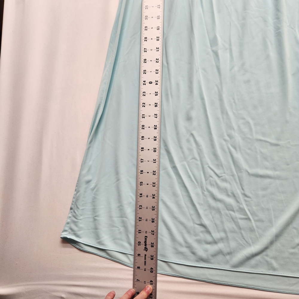⭐ Collette Miss Elaine Silky Embroidered Nightgown – Large | Classic Sleepwear - Picture 5 of 9